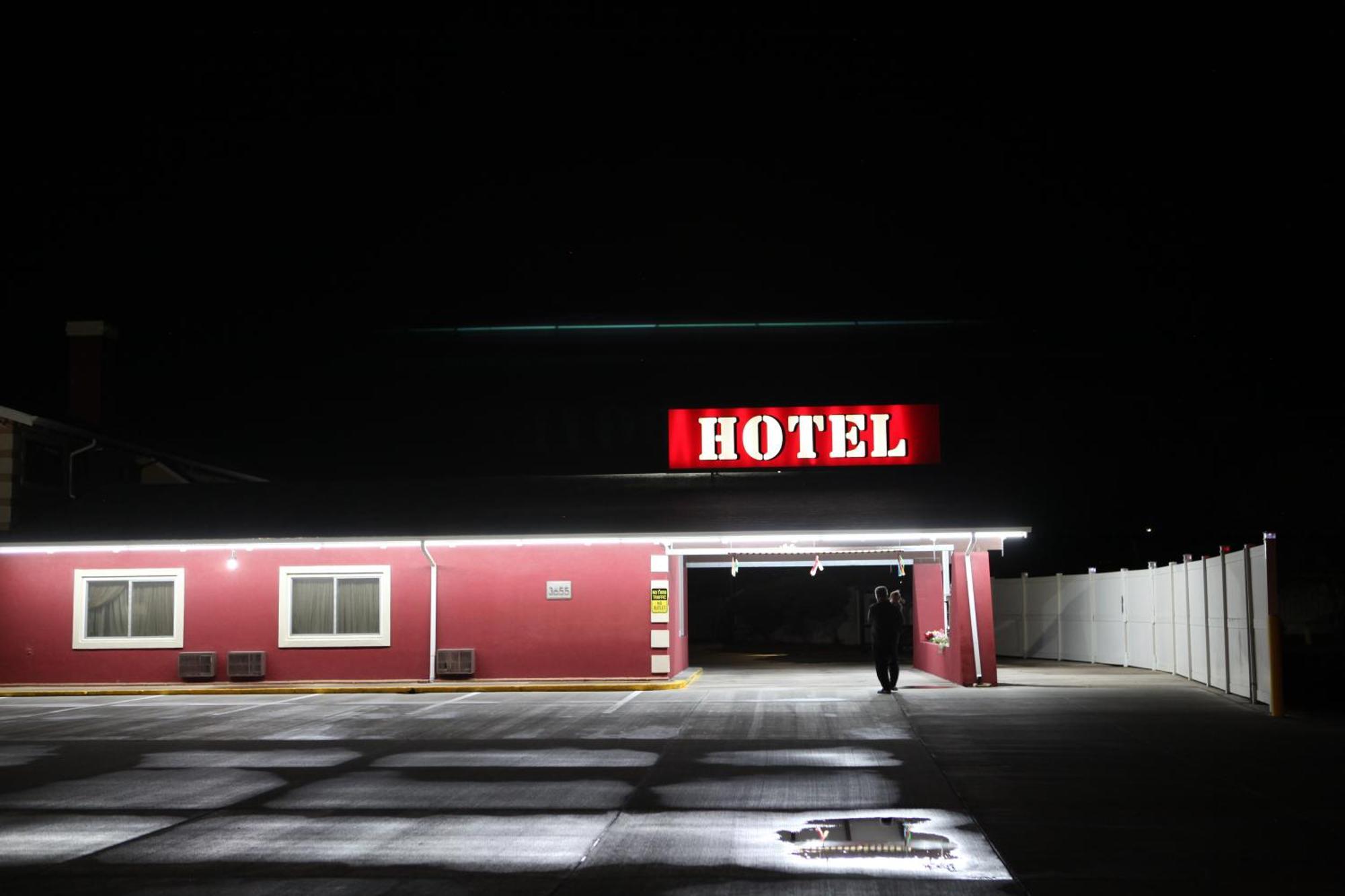 Arcadia Hotel Gering ภายนอก รูปภาพ