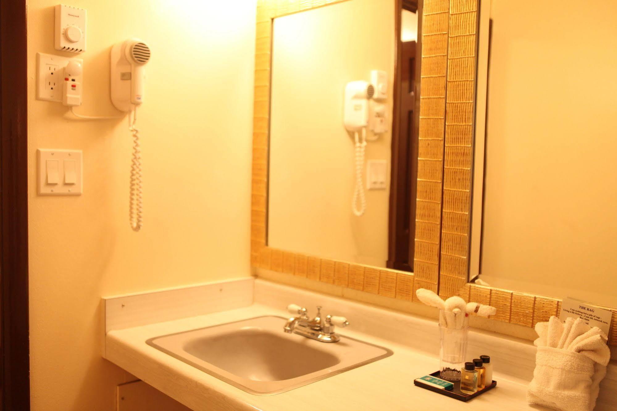 Arcadia Hotel Gering ภายนอก รูปภาพ