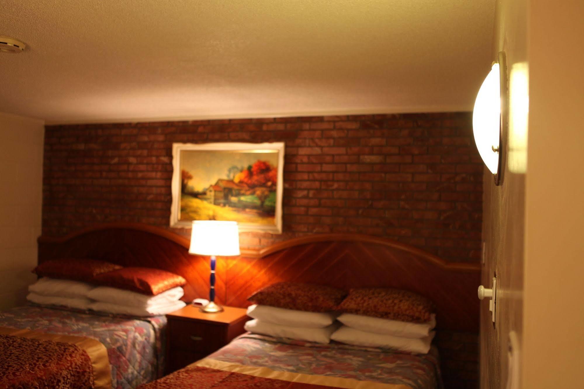 Arcadia Hotel Gering ภายนอก รูปภาพ