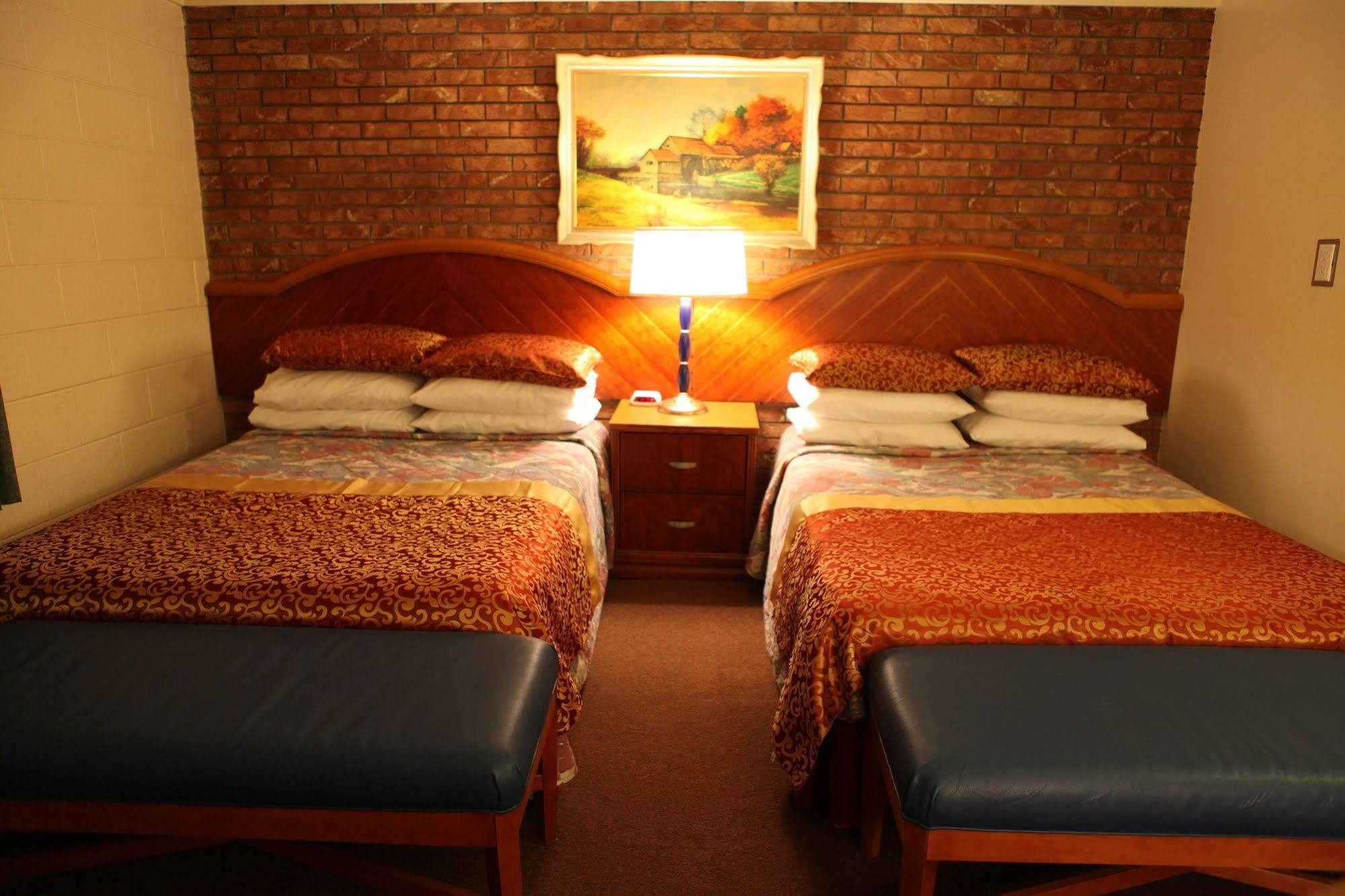 Arcadia Hotel Gering ภายนอก รูปภาพ