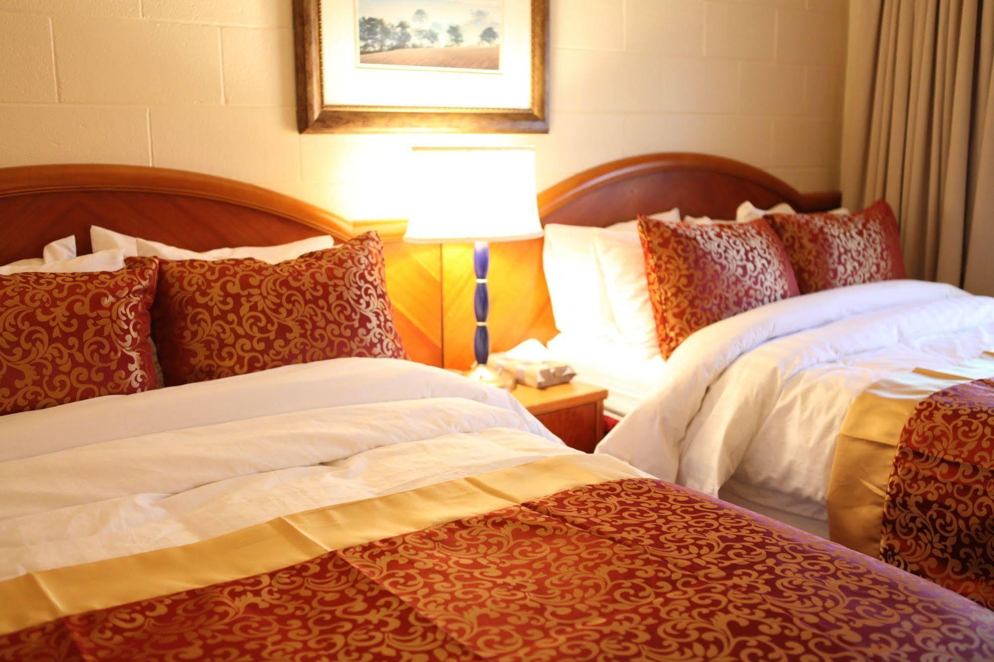 Arcadia Hotel Gering ภายนอก รูปภาพ